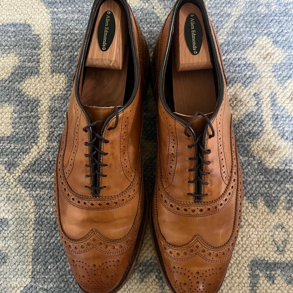 Allen Edmonds Men's McAllister Brown Leather Wingtip Shoes - Size 11